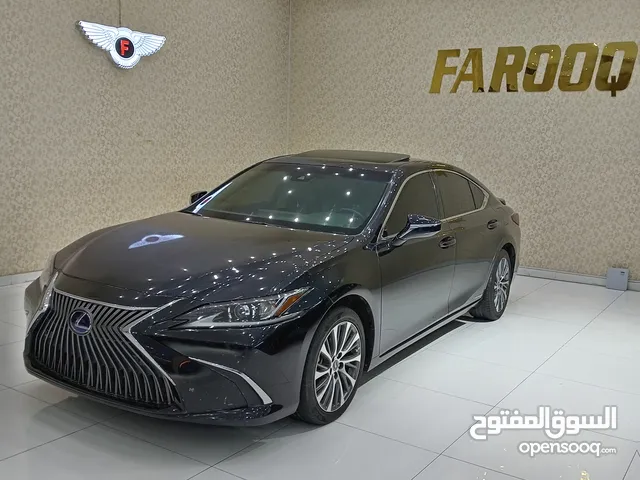 Used Lexus ES in Ajman