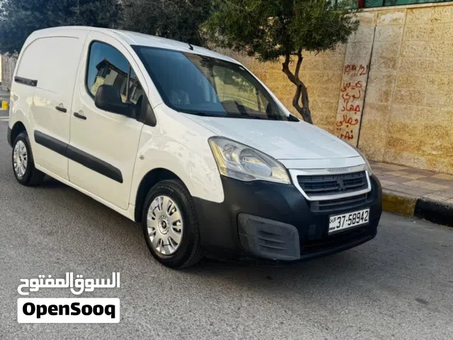 2019, بيجو, بارتنر, Standard