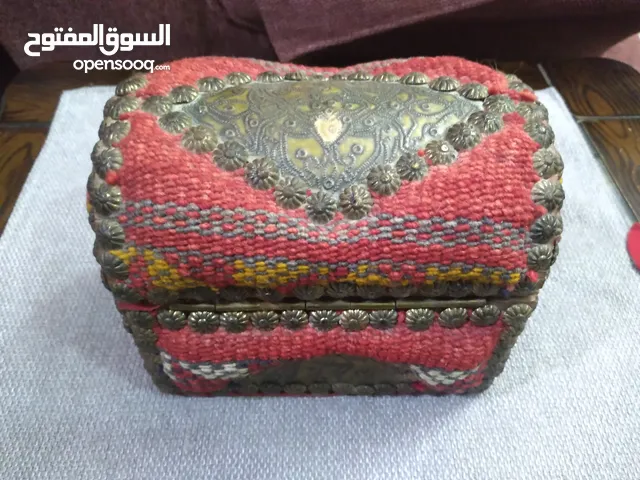 صندوق قديم تراثي مطعم نحاس