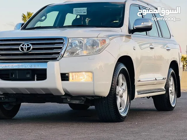 Used Toyota Land Cruiser in Tripoli