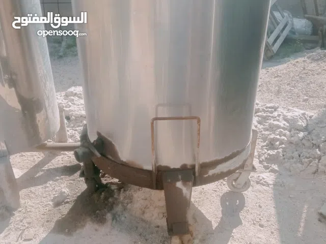 خزانات ستيل مع خلاط