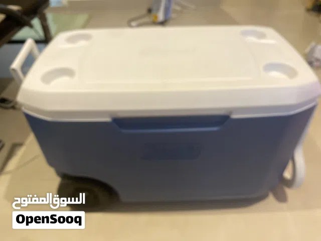 كول مان ايس بوكس للرحلات والكشتات اصليه استعمال قليل نظيفة جدا جدا امريكي الصنع USA