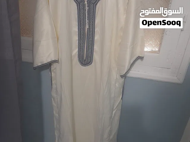 عباءات للبيع بسعر مناسب مع سروايل جديدة مرحبا بكم