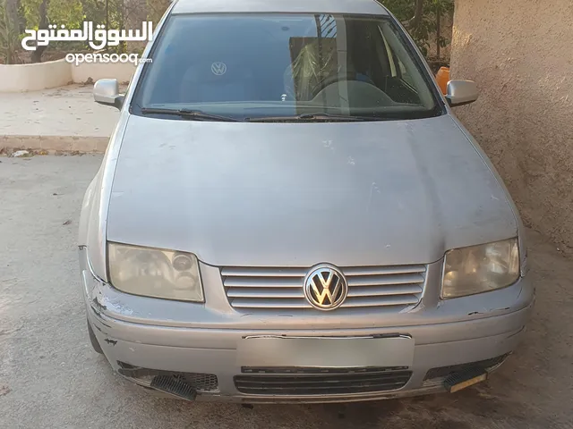 فولكس فاجن بورا موديل 2000 للبيع