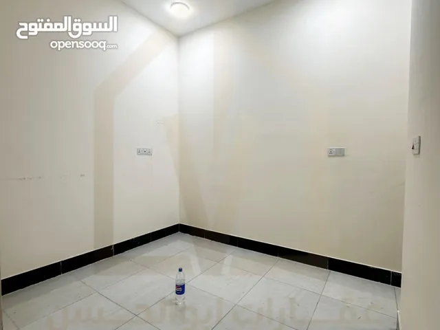 120 m2 2 Bedrooms Apartments for Rent in Basra Tuwaisa