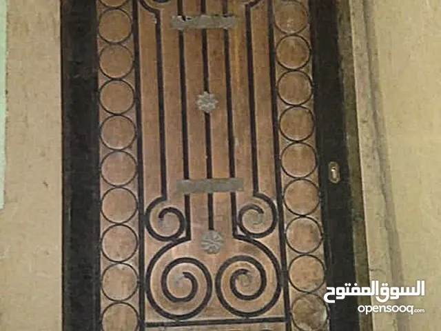 باب حديد يصلح لباب شقة او محل