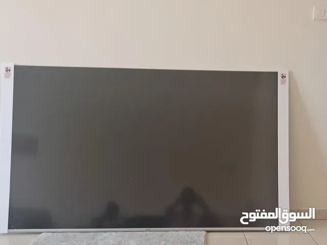 تلفزيون شاشته مكسورة بس