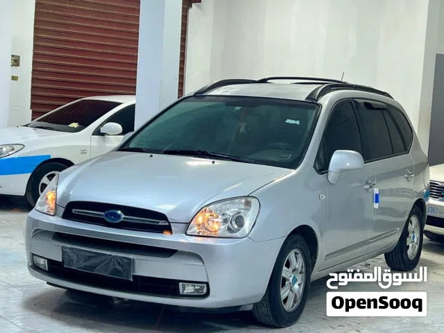 كيا كرينزا 2010