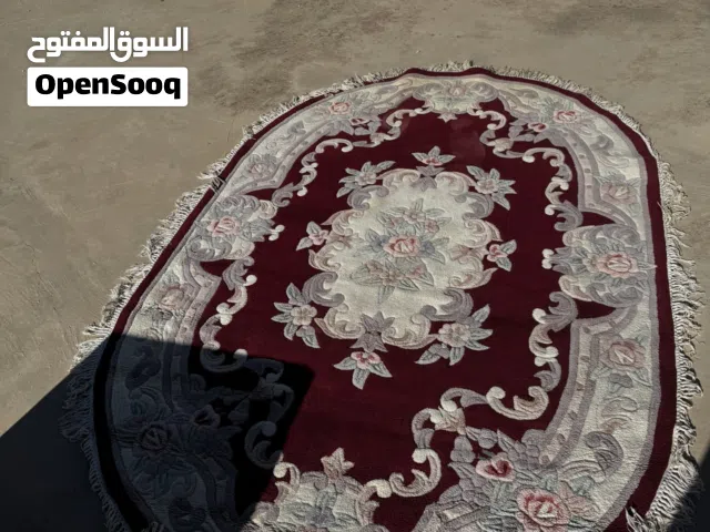 سجاد مستعمل للبيع مطلوب بكل وحده 25كثير نظاف