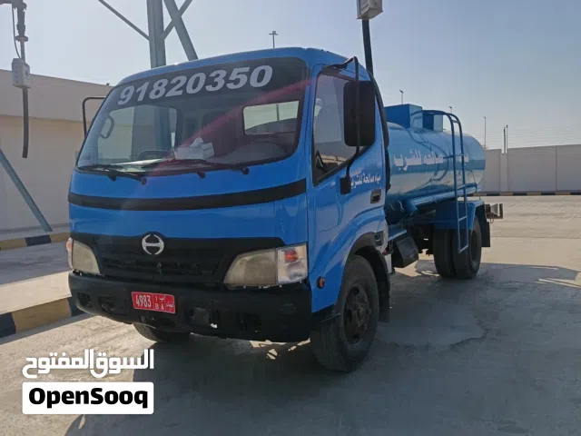 خدمات نقل مياه ومركبات