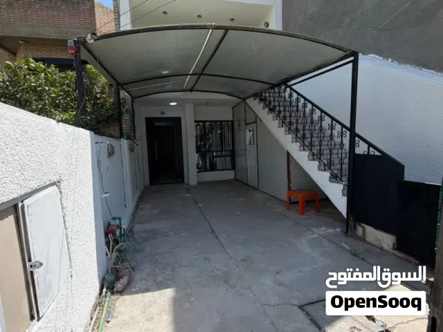 150 m2 2 Bedrooms Townhouse for Rent in Baghdad Mansour