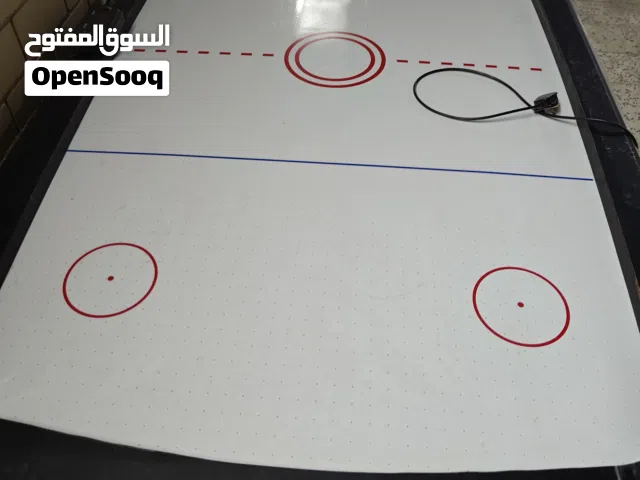 للبيع طاولتين هوكي