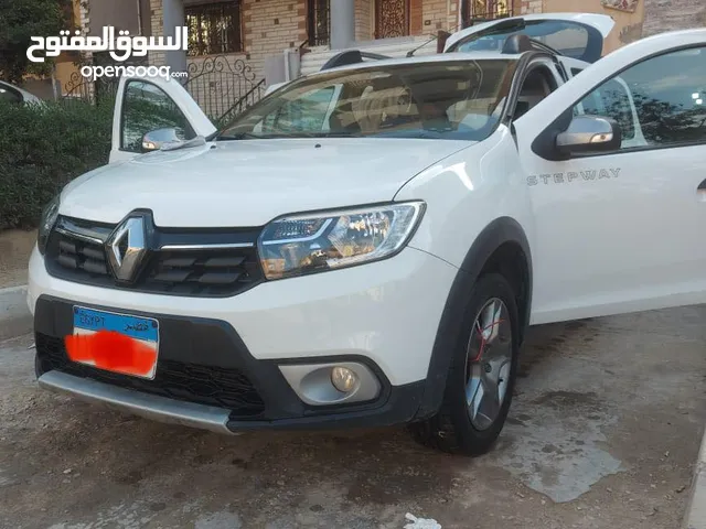 Used Renault Sandero in Giza