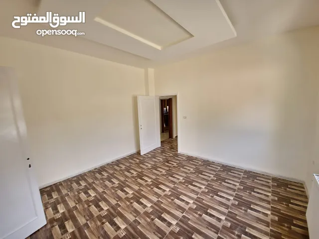 135 m2 2 Bedrooms Apartments for Rent in Amman Al Rabiah
