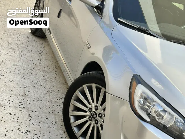 Used Kia Cadenza in Tripoli