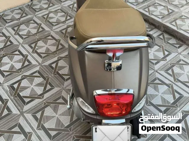 2024 Vespa VXL