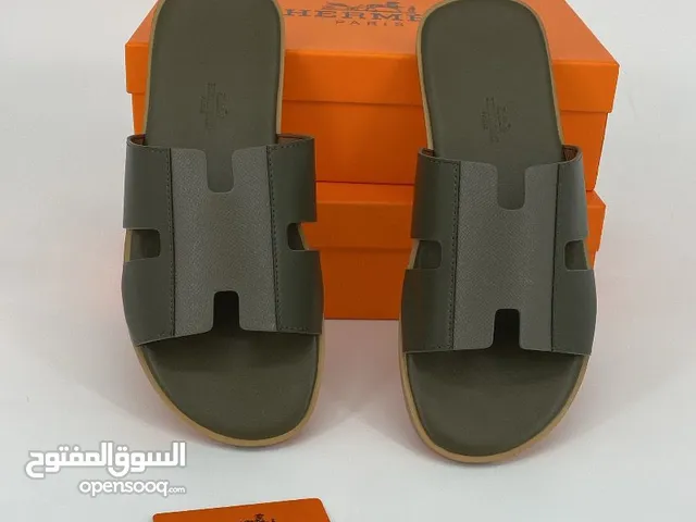 42 Casual Shoes in Muscat