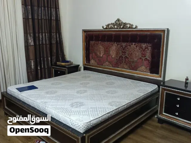 غرفة نوم متكاملة نضيفه جدا جدا جدا جدا السعر   450 الف معى الفرش غير قابل للتفاوض