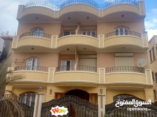 190 m2 3 Bedrooms Villa for Sale in Cairo Fifth Settlement
