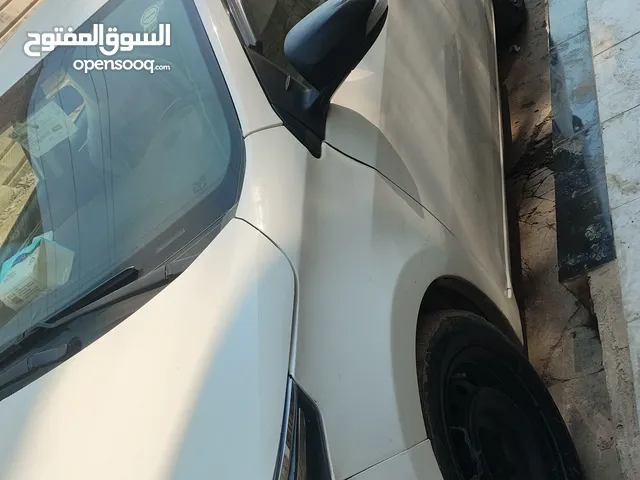 كورلا 2016