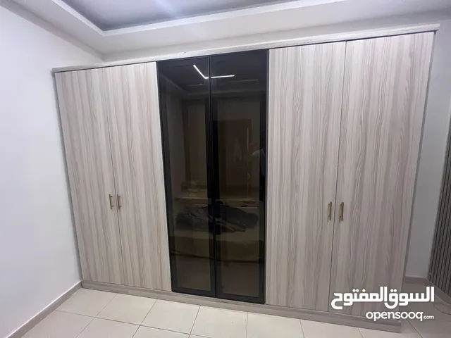 غرفة نوم جديده بالكامل خشب لامينيت غير مستعمله نهائيا