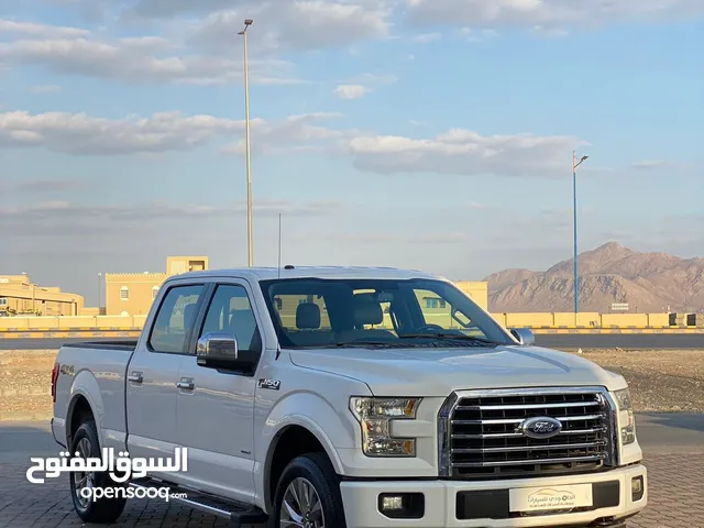 Ford F-150 2016 in Al Dakhiliya