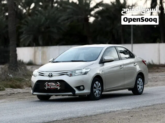 TOYOTA YARIS 1.5 L 2015 MODEL WITH SINGLE OWNER AND WELL-MAINTAINED CAR
