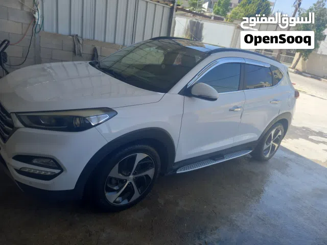 2016 هيونداي توسان Limited