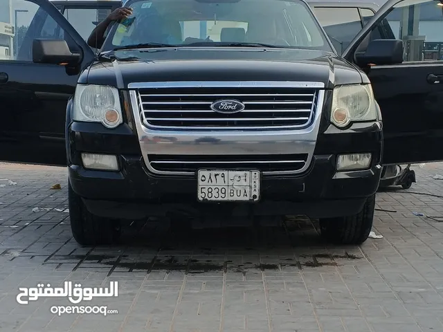 Ford Explorer Standard in Al Riyadh