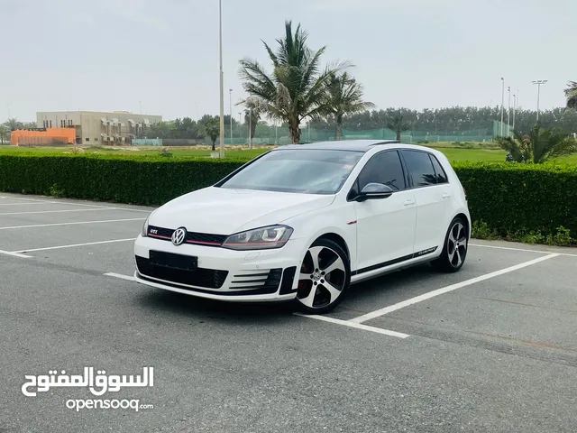 سيارات فولكس فاجن جولف للبيع في الإمارات : قولف 2015 : golf سيارة