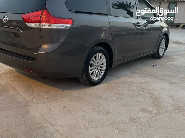 Used Toyota Sienta in Al Khums