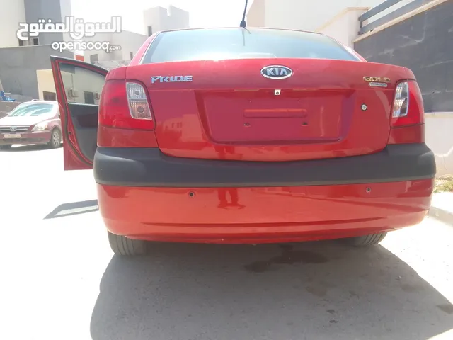 Used Kia Pride in Tripoli