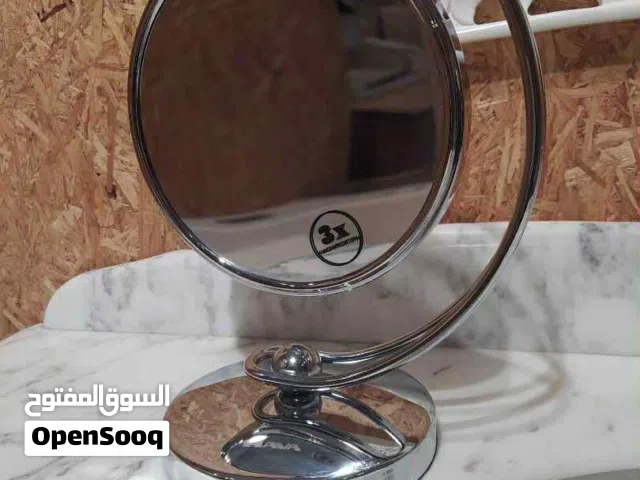 مرآة تكبير مع اناره جودة عالية
