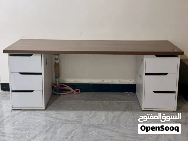 طاولة مكتب / العاب