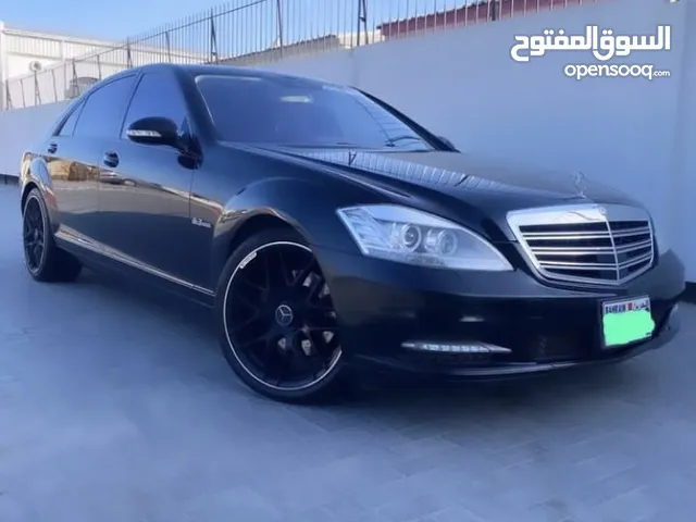 Mercedes Benz S-Class S 550 in Muharraq