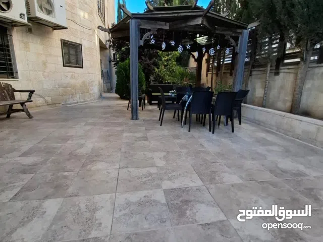 220 m2 3 Bedrooms Apartments for Rent in Amman Khalda