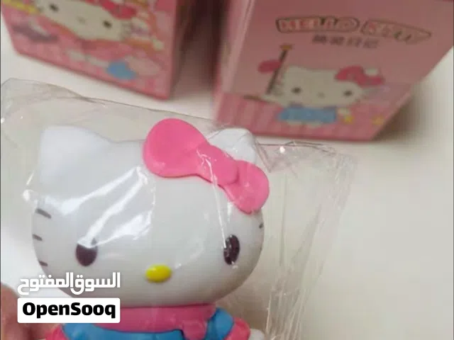 hello kitty box+ free stickers