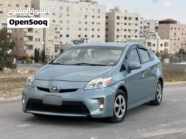 Used Toyota Prius in Amman