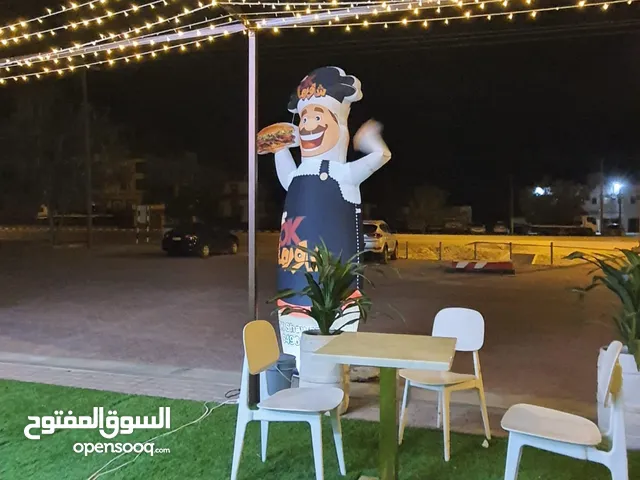مقهى شوارما OK ( للبيع ) في ولاية ابرا وسط السوق بلقرب من جميع الخدمات و المحلات التجاريه