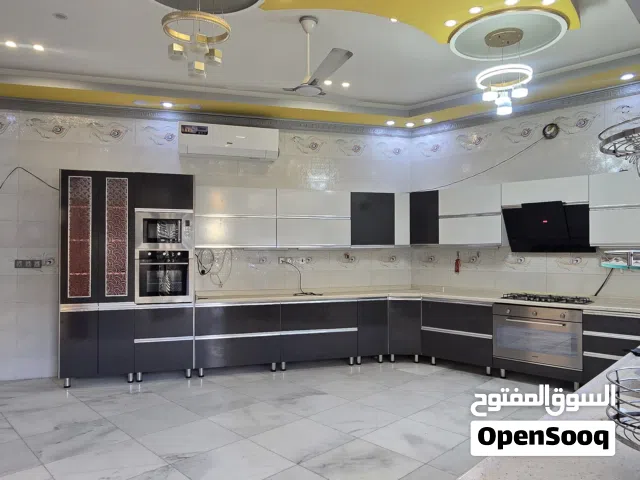 بيت طابقين للايجار شركات