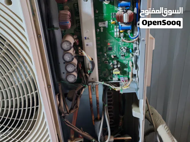 فني تكييف محترف بالرياض. خبرة في جميع أنواع المكيفات: سبليت، شباك، باكج، كاسيت، فرتيكال. أقدم خدمات