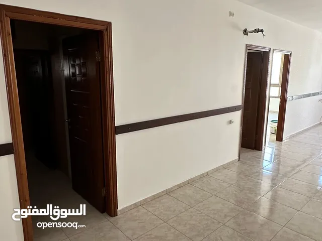 مكاتب صالات للايجار. مساحات حسب الطلب بأسعار مناسبه بدون خلو