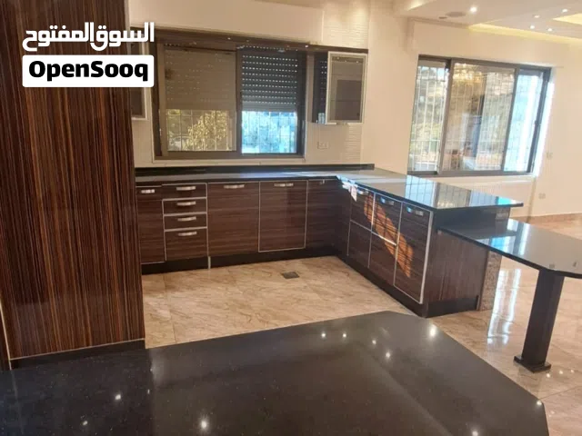 شقة فاخرة مميزة وإطلالة رائعة بارقى مناطق دابوق للايجار