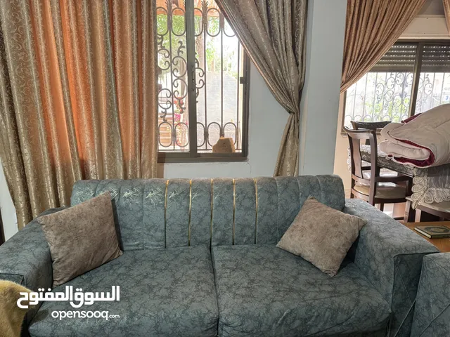 كنبايات للبيع