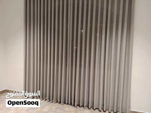 تفصال جميع الستاير وتركيبها وتعديلها بي اقل الاسعار ويفي الهبة الجديدة وىول عازل للش ويوجد رول جاهز
