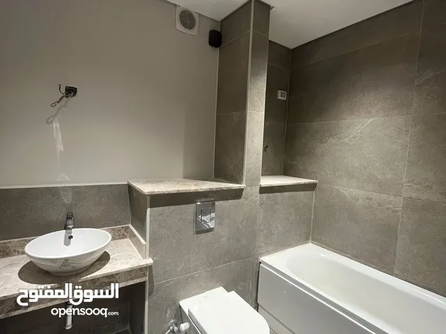 Unfurnished Yearly in Giza Sheikh Zayed