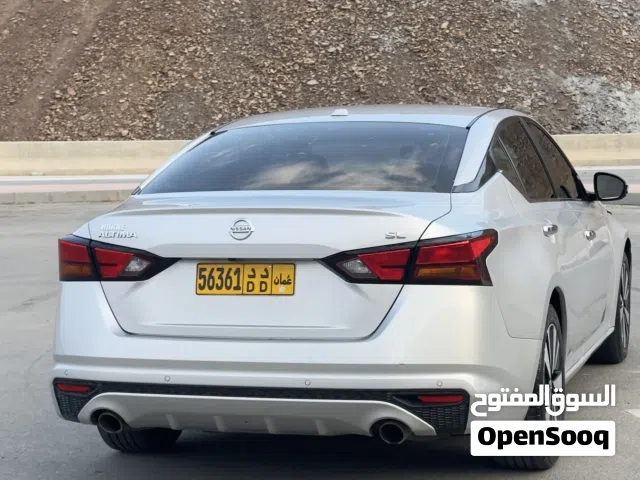 Used Nissan Altima in Al Batinah
