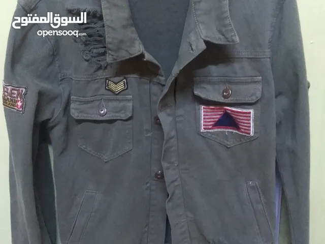 43 Sport Shoes in Zarqa