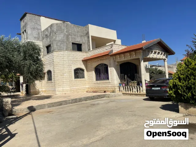 360 m2 More than 6 bedrooms Townhouse for Sale in Tubas Other