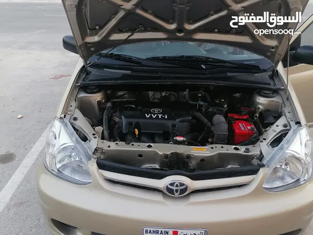 Toyota Echo 2005 in Central Governorate